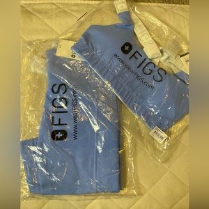 BNWT FIGS 🩵 Performance Underscrub Legging and Performance Underscrub Sport Bra